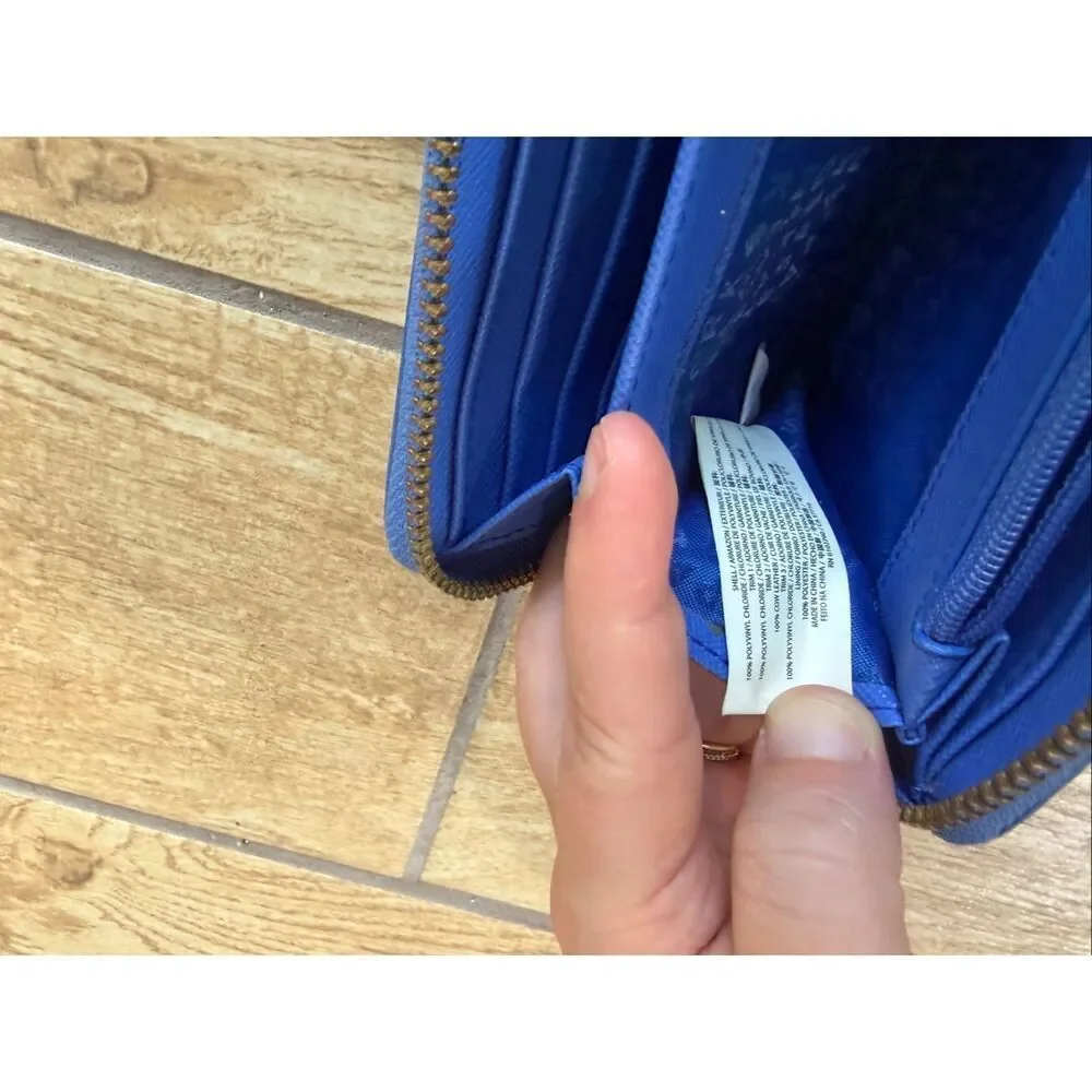 Kate Spade Make a Splash Neda Wallet Blue Stripe Sunglasses Zip Around Clutch